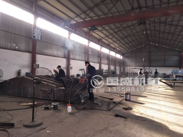 選購振動篩客戶需注意的細節 選購振動篩客戶需注意的細節